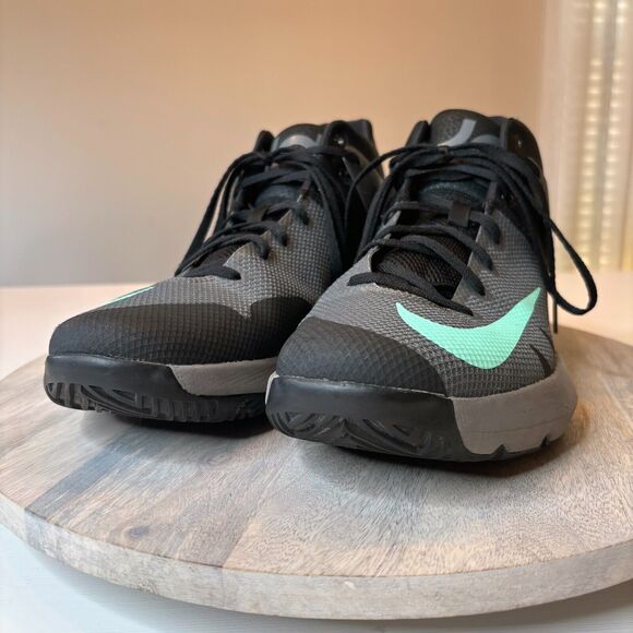 Nike Men's Kevin Durant KD Trey 5 VI Grey Green Glow Size Sneakers US Size 11.5 - Picture 2 of 12